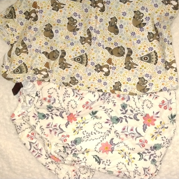 Gap dress flower pattern 3/4 sleeves size 3T and Disney dress nature pattern 3T - Picture 15 of 17
